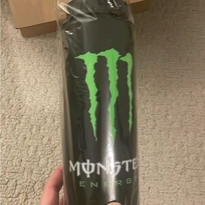 5 bottles listing for Claude only